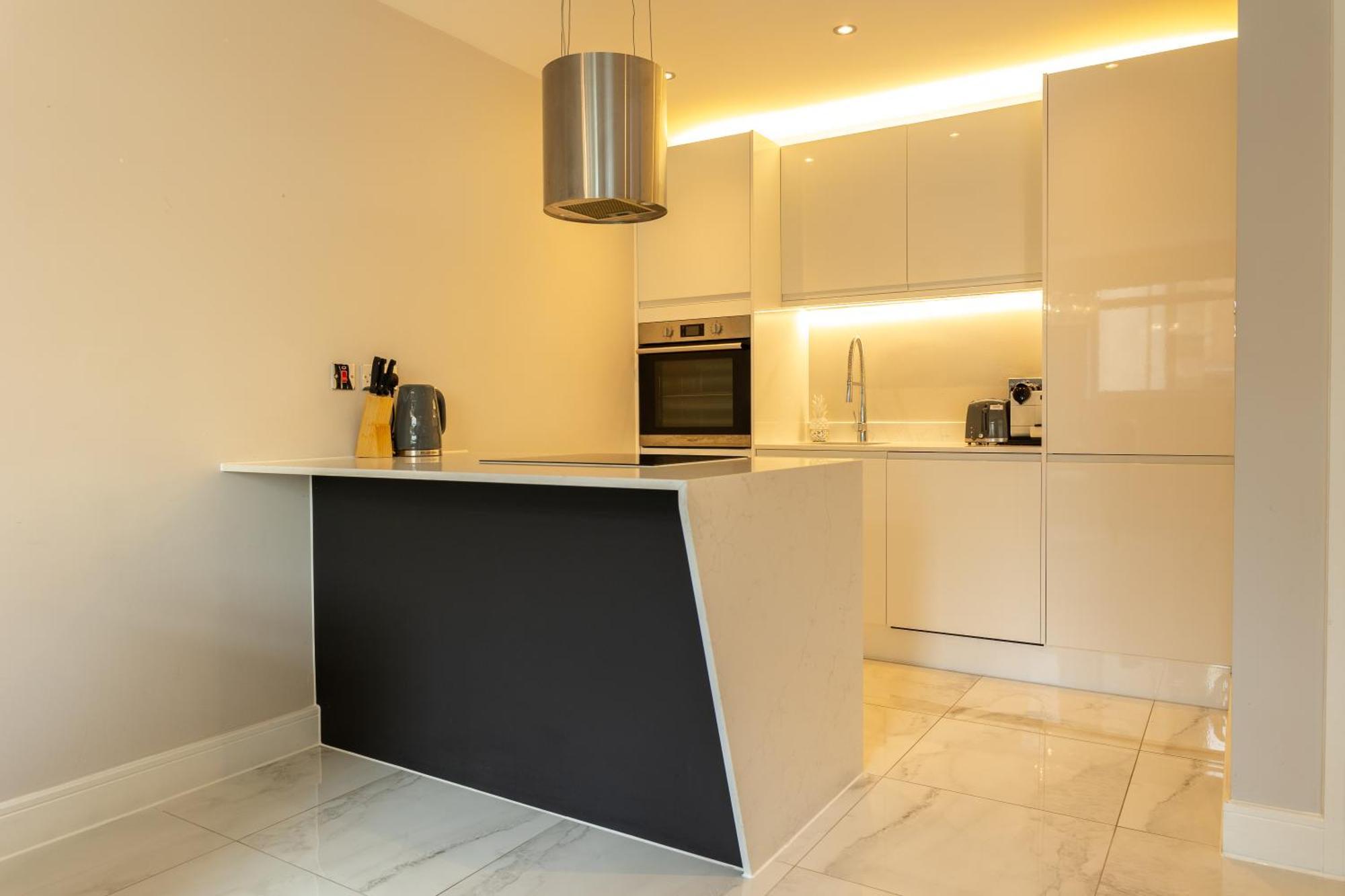 Exclusive Cardiff City Centre Apartment Εξωτερικό φωτογραφία
